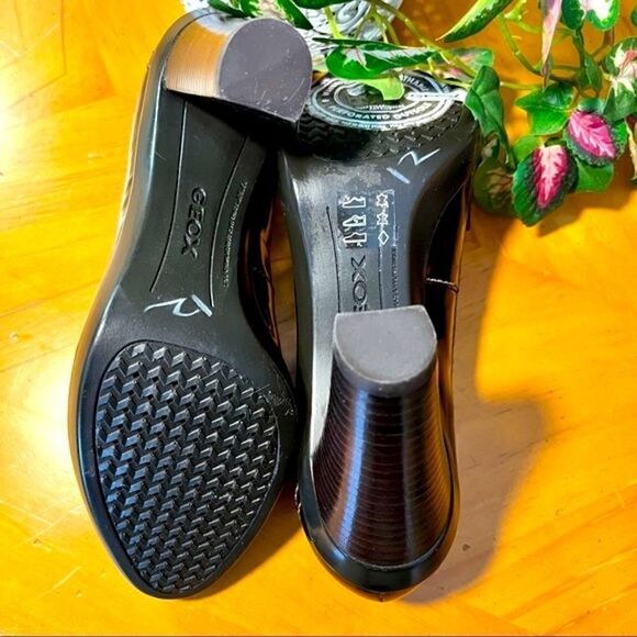 NEW GEOX RESPIRA BROWN/BURGUNDY PATENT LEATHER LOAFER HEELS EU 36 / US 6 - Picture 8 of 16